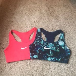 Bundle of two Nike Dryfit sport bras